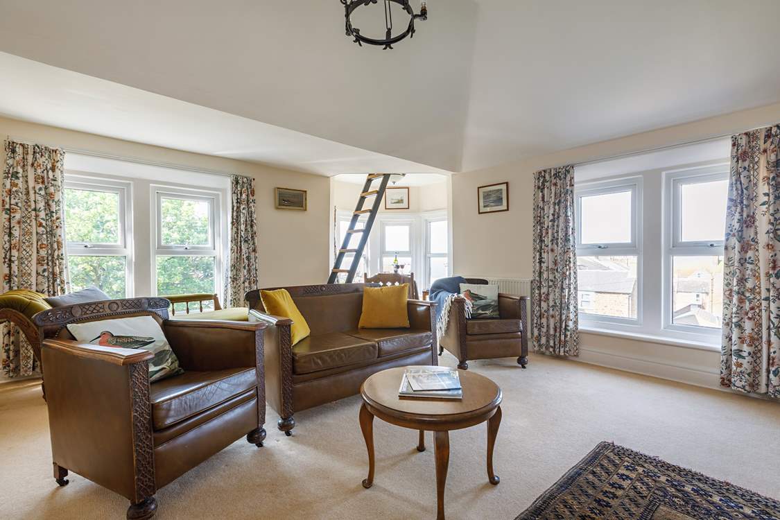 Enjoy the views from the sitting-room or climb the ladder to the rooftop and enjoy the views.