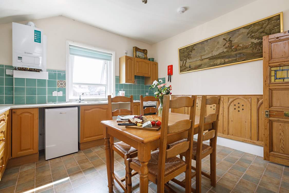 A light and spacious kitchen/diner.