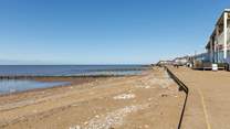 Take a stroll along the promenade towards Heacham from 'Sunny Hunny' and visit the amusements or the Sea Life Centre.