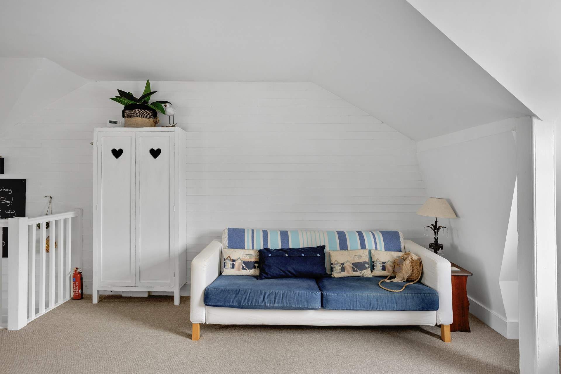 Plenty of space to stretch out on the sofa.