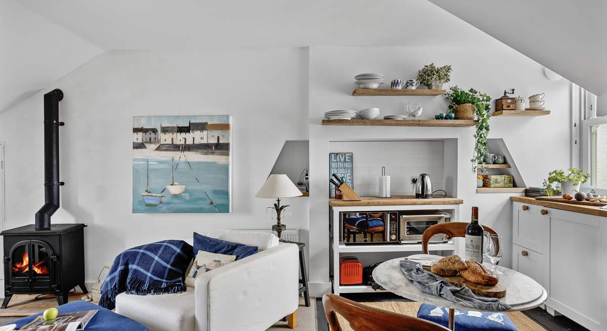 Whether you are cooking, dining or relaxing, this charming space is perfect.