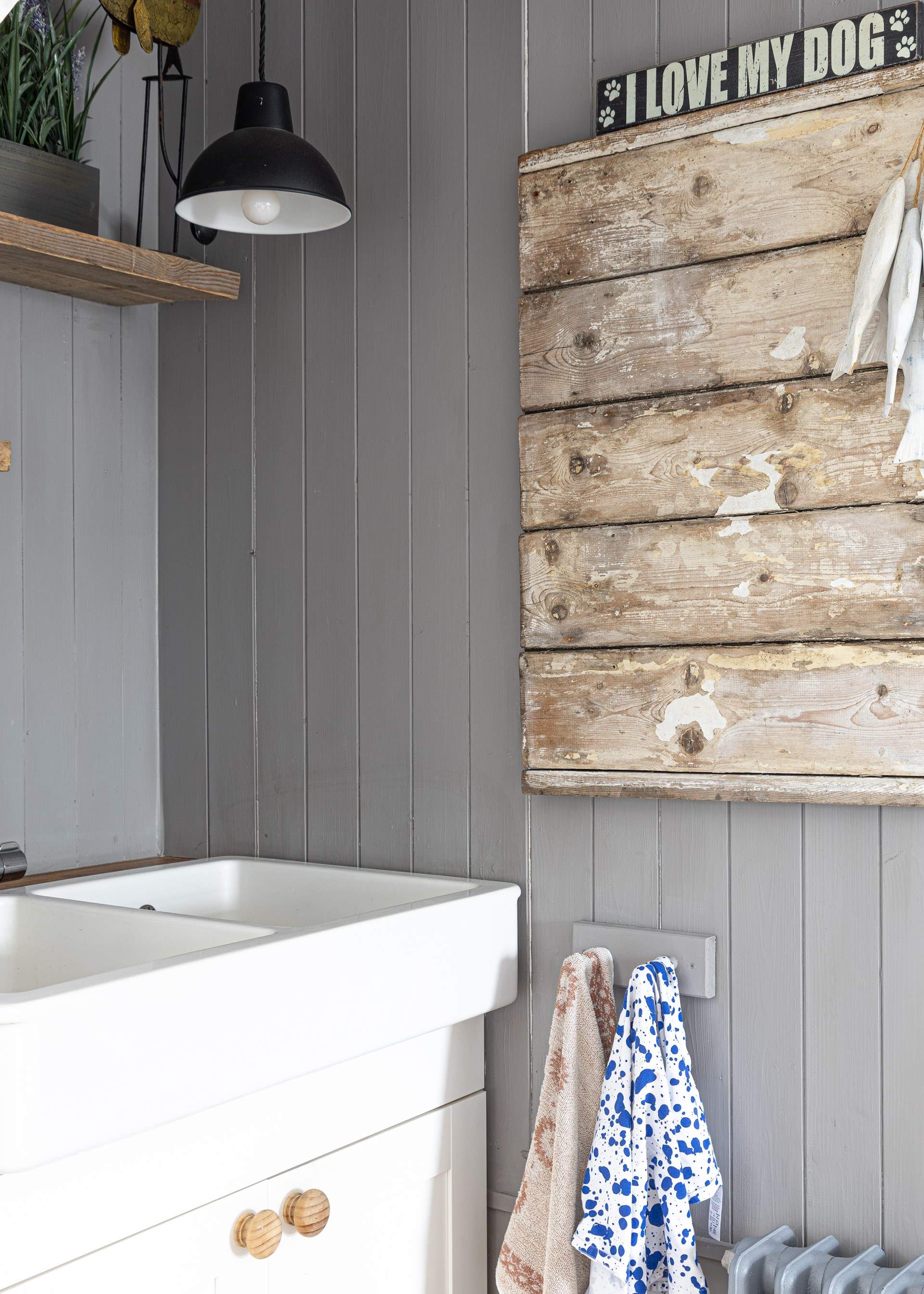 The bathroom is so lovingly designed.