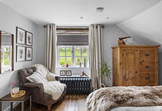 At the top of the stairs you will find bedroom 1 with a small cloakroom.