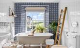 A roll-top bath always offers luxury. - Thumbnail Image