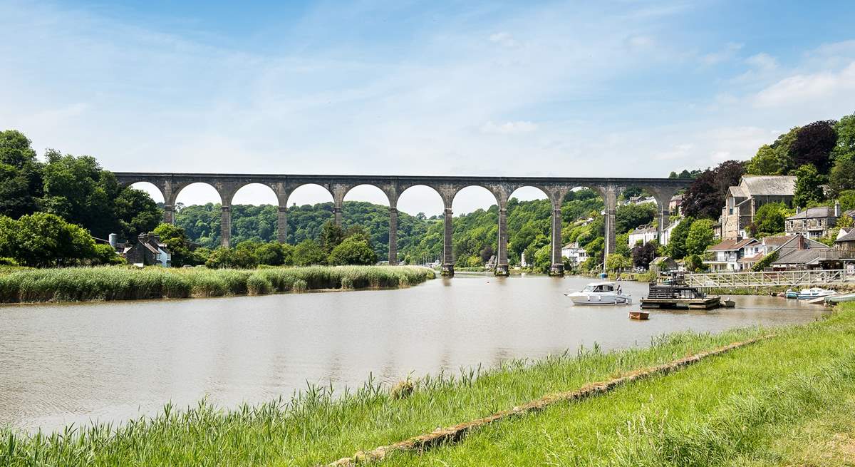 Take a stroll along the banks of the River Tamar. This is nearby Calstock.