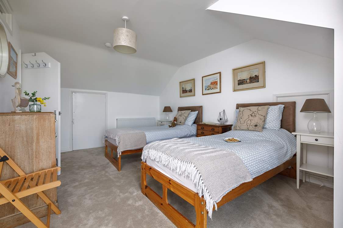 Twin room on the first floor, ideal for adults or children.