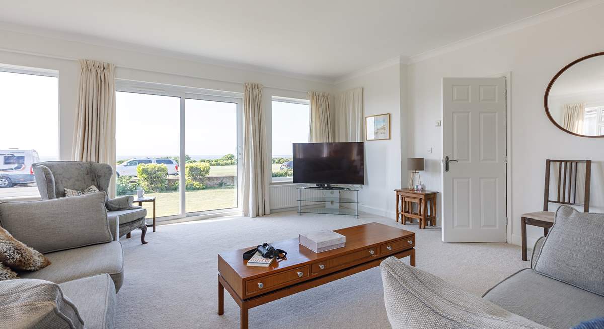 Very spacious living area, great for a catch up with friends.