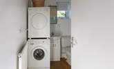 A utility/cloakroom is ideal for any last minute washes. - Thumbnail Image