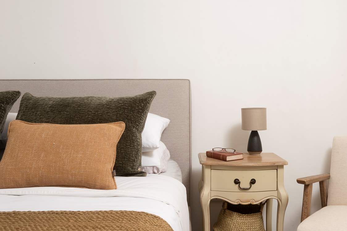 Whisk yourself away to our charming cottage in southeast Cornwall.