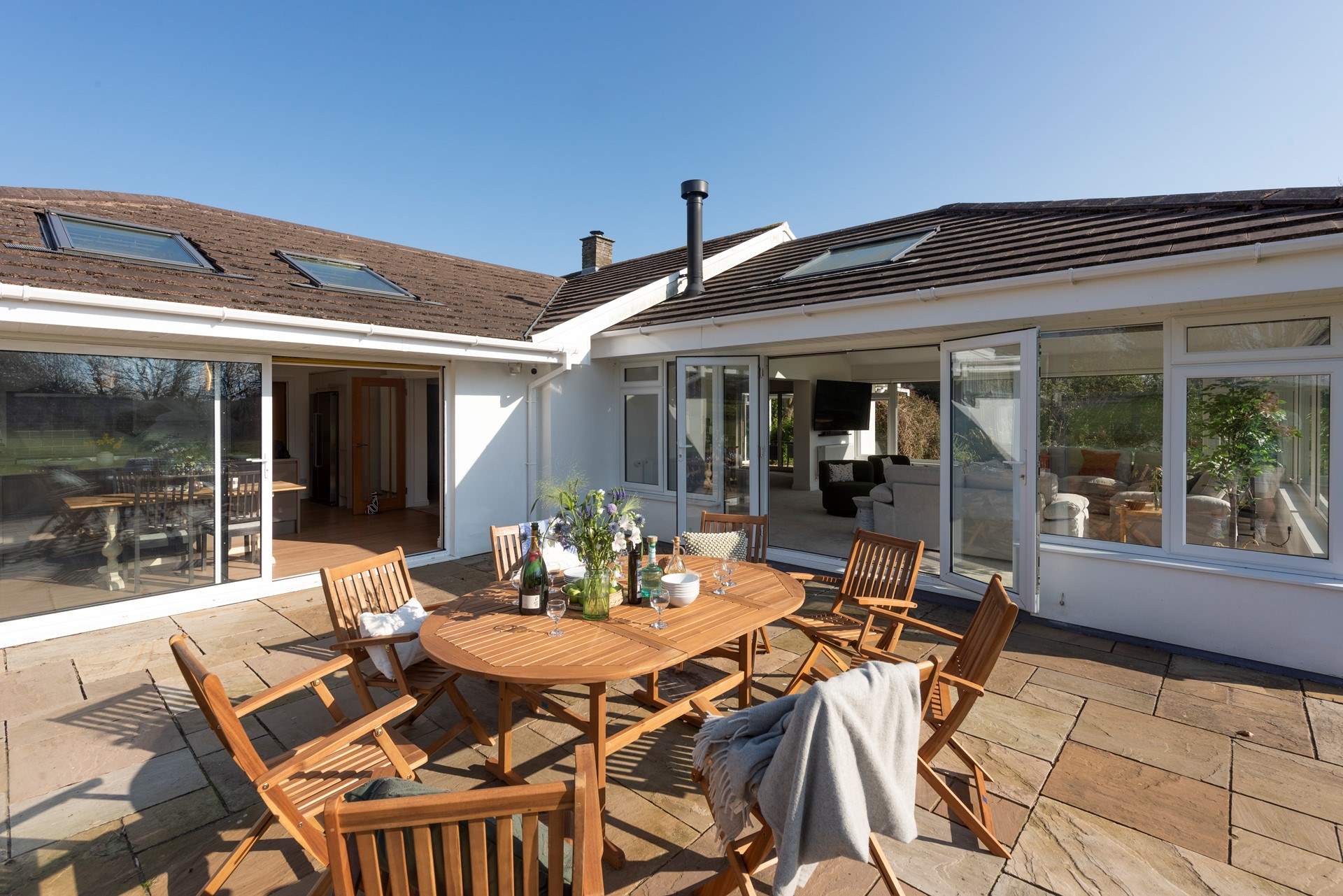 From the kitchen you can also step out to the patio.