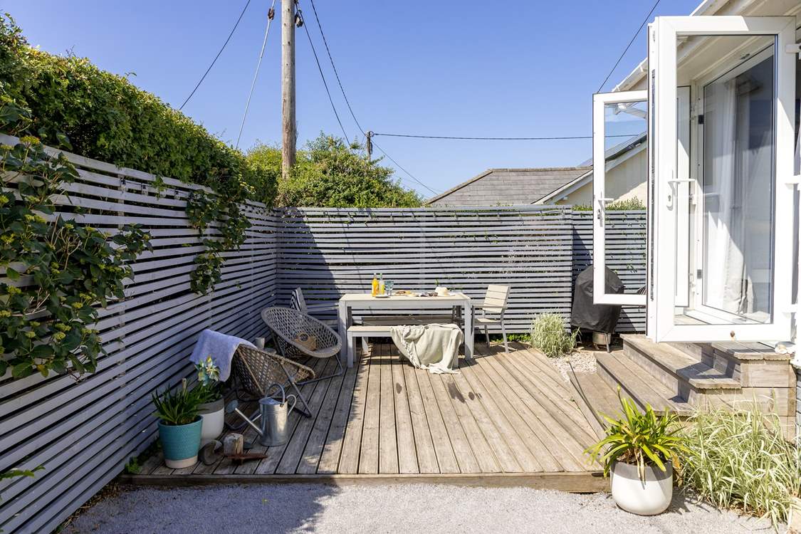 Many a dreamy hour will be spent in the garden.