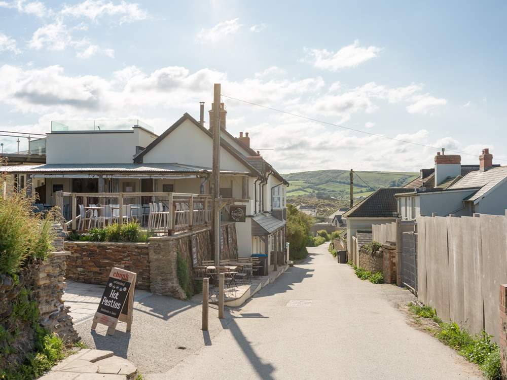 There is no shortage of pubs and eateries in Croyde!