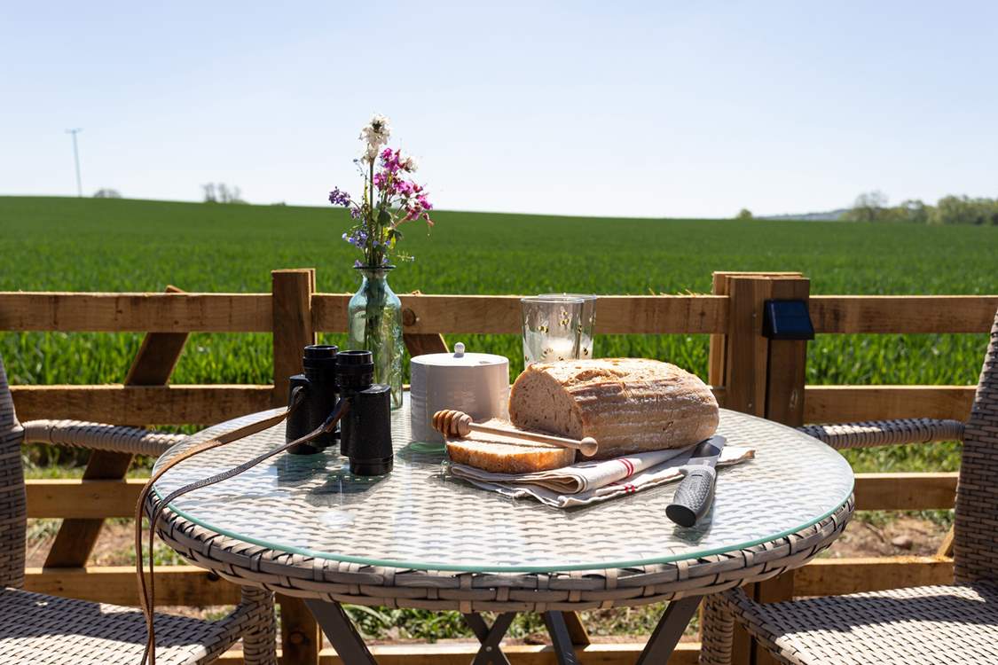 When the sun shines, there's nowhere better to dine alfresco.