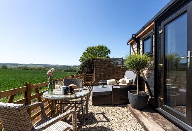 The outside space is a complete suntrap, perfectly designed for romantic getaways. 