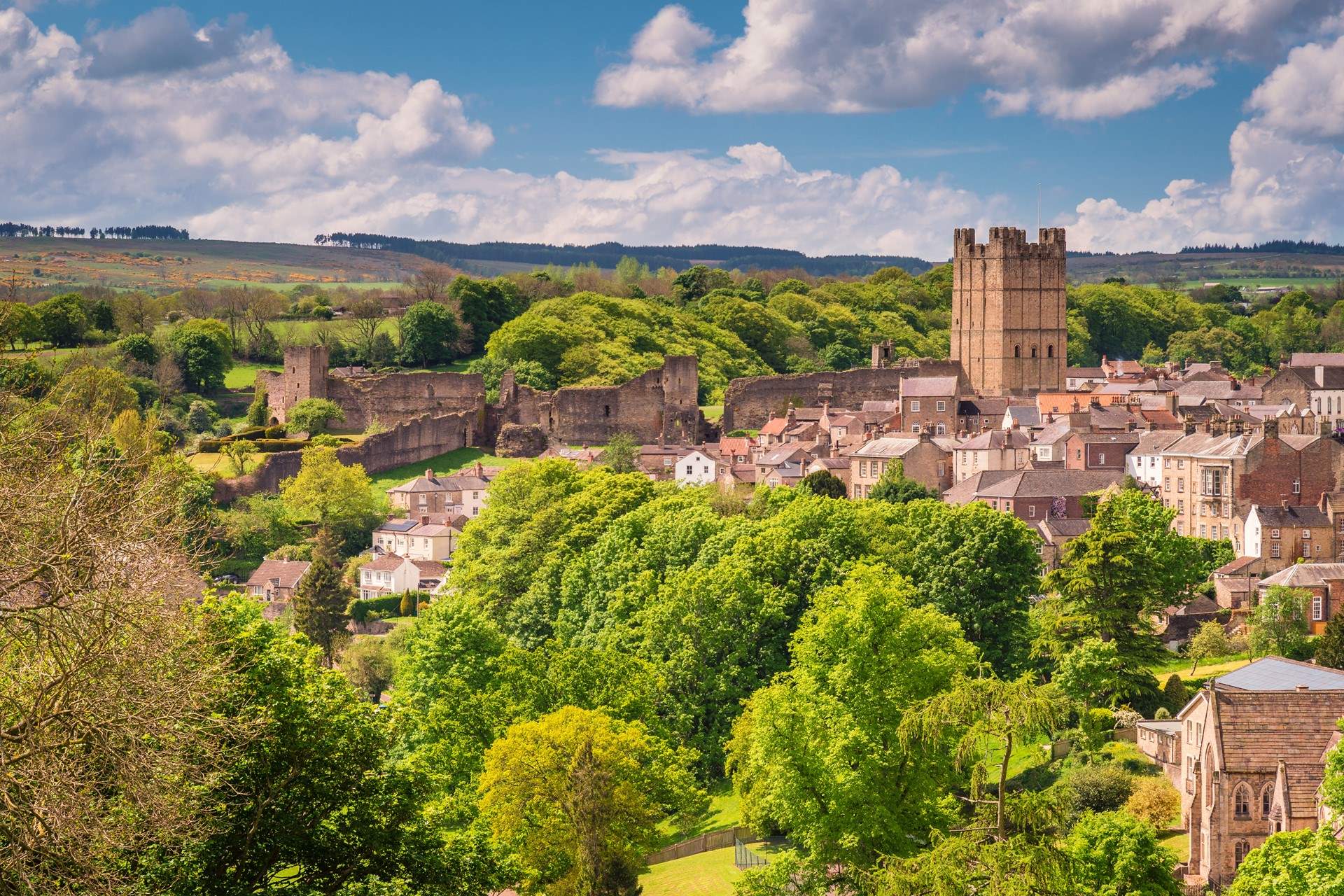 Spend an afternoon exploring historic Richmond, known as the gateway to the Yorkshire Dales. 