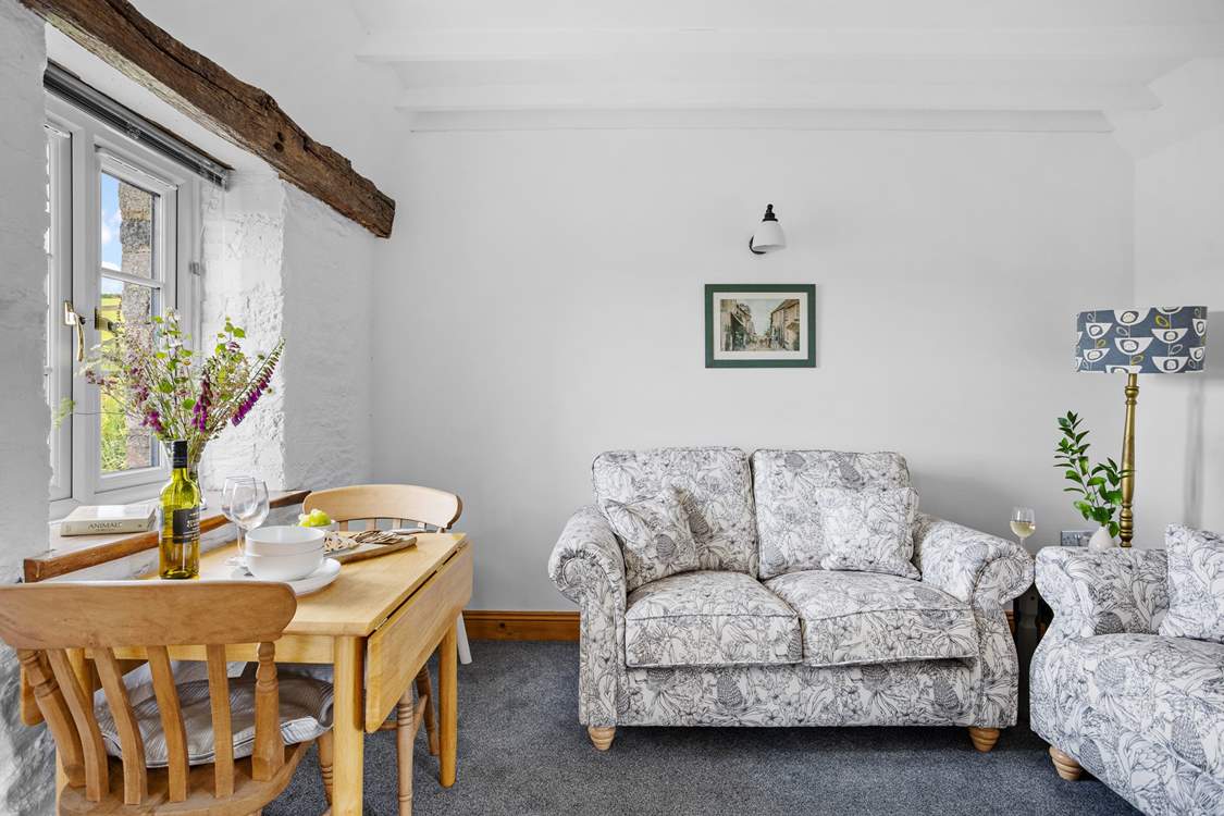 It won't take you long to settle in and make yourself at home.