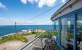 The beautiful balcony. - Thumbnail Image