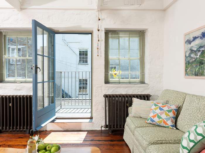 The Works, Sleeps 4 in Penzance