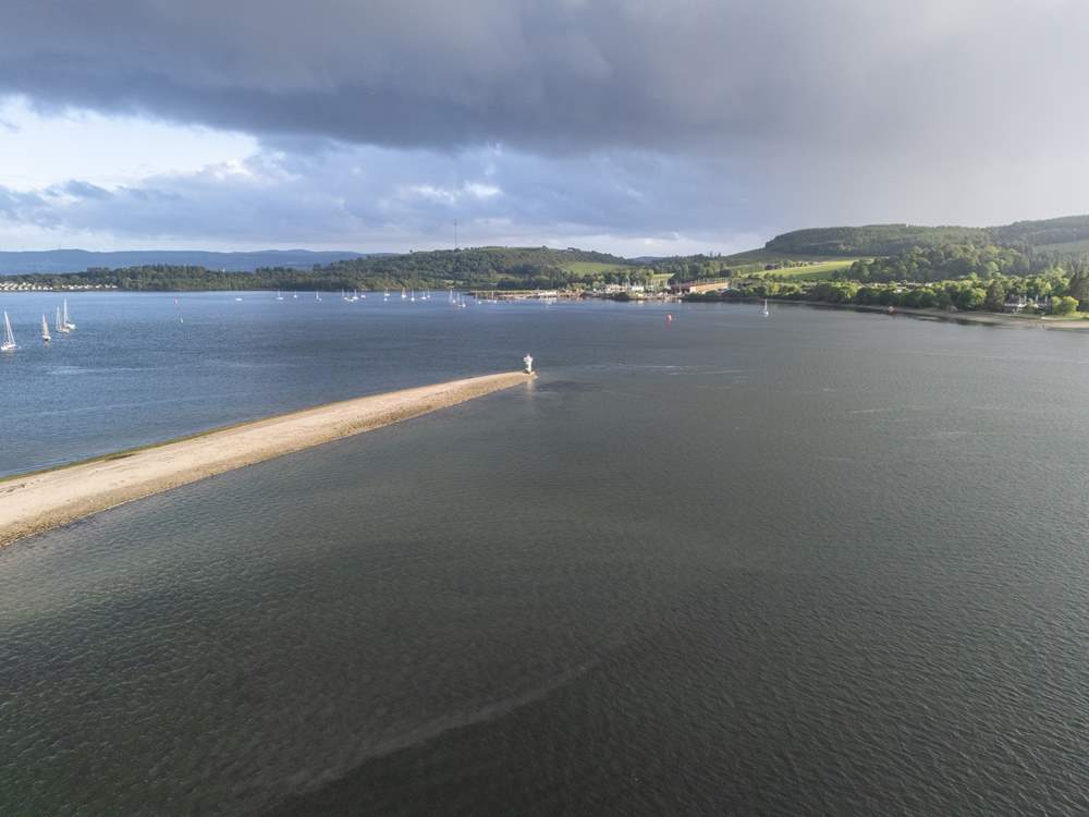 You can walk to the end of the peninsula in minutes.