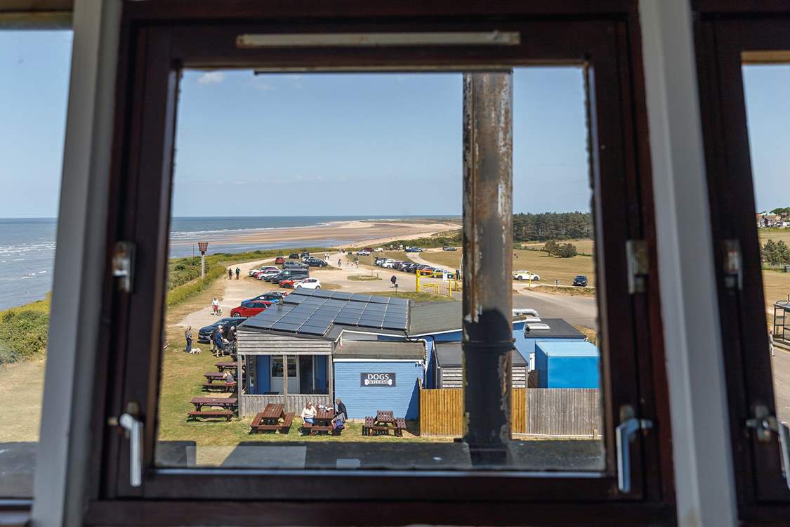 Views to the south with endless soft sandy beaches towards Holme-next-the-Sea RSPB reserve.