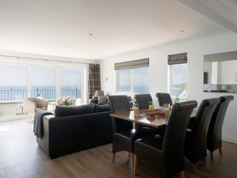 The open plan reception room will delight from dawn until dusk, no matter the season.