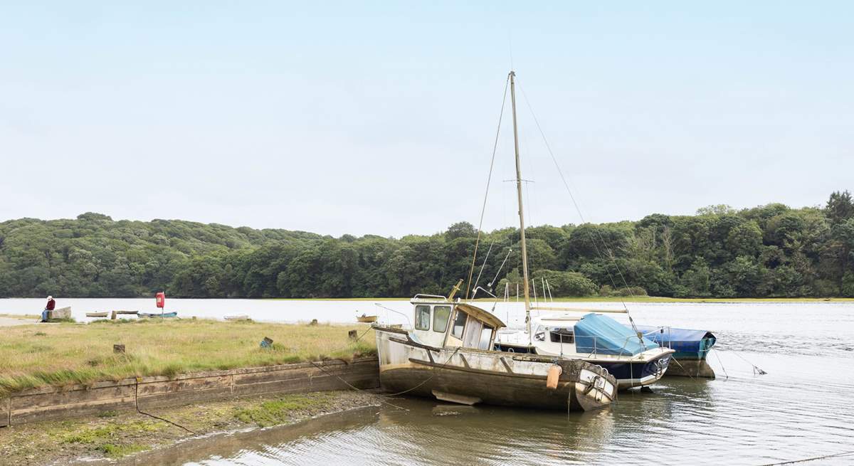 Enjoy walks along the creek or just popping down for some bird watching. 