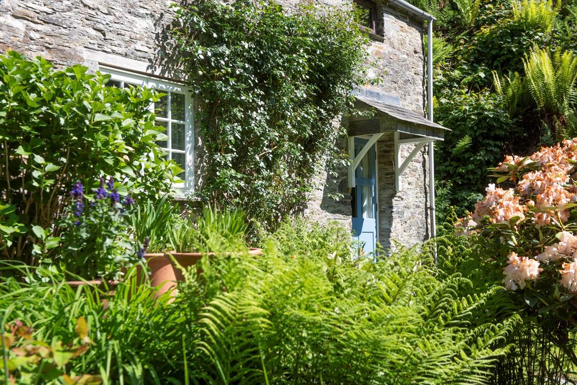 The gardens are idyliic.