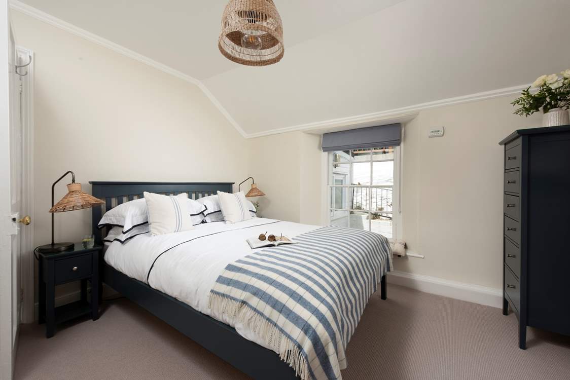 The second double bedroom to the rear.
