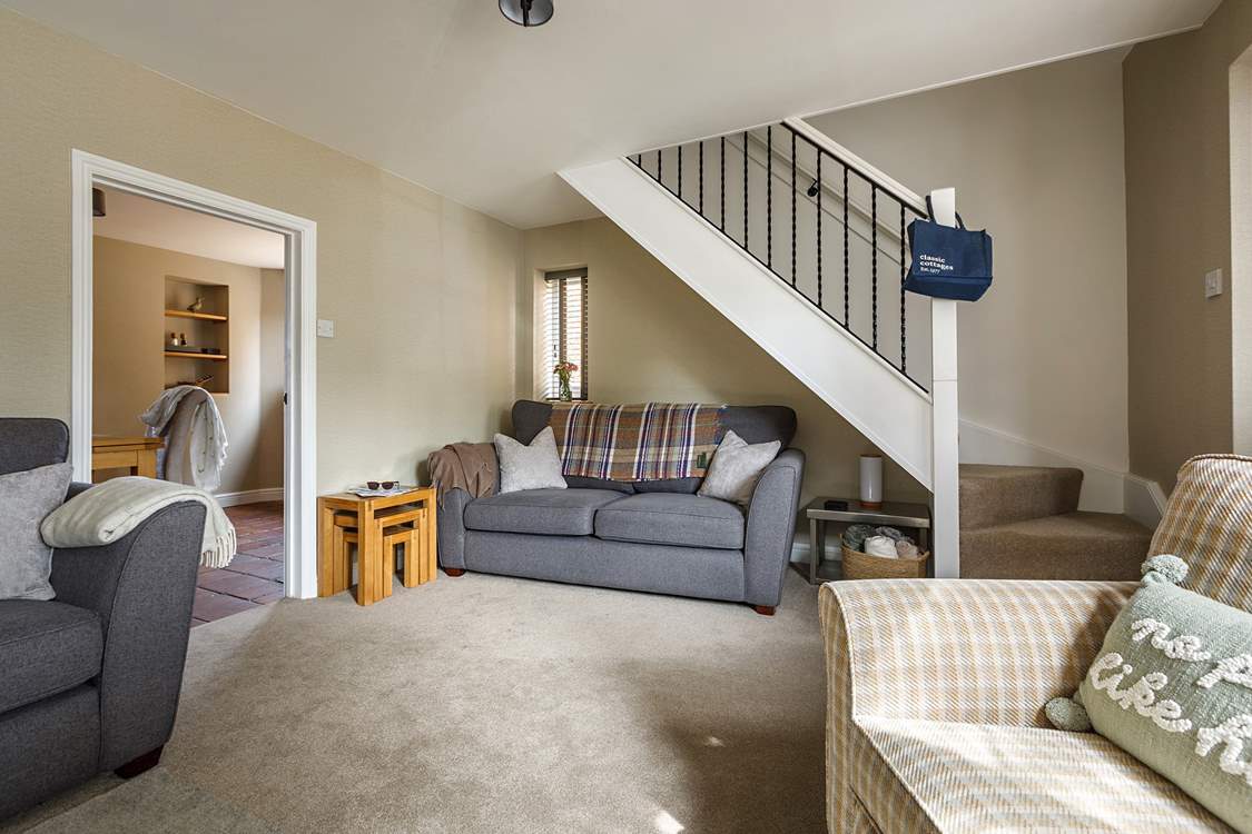 This delightful cottage has plenty of space for everyone.
