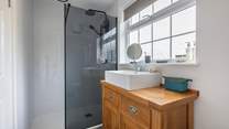 The stylish shower-room. 