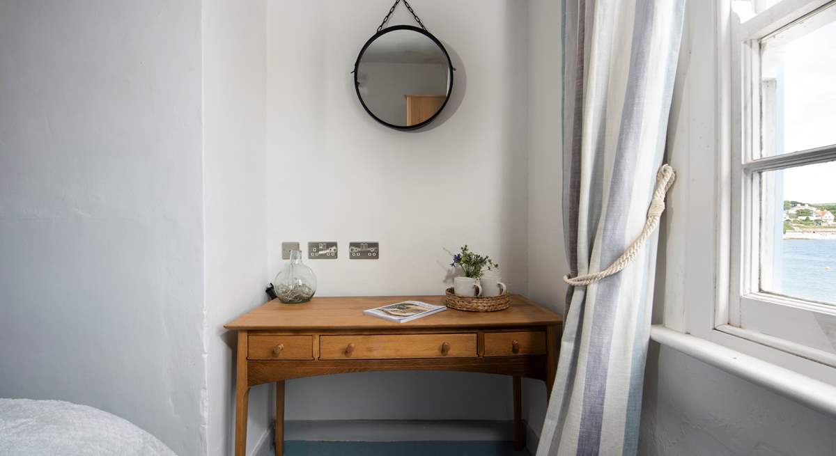 Such a cute corner.