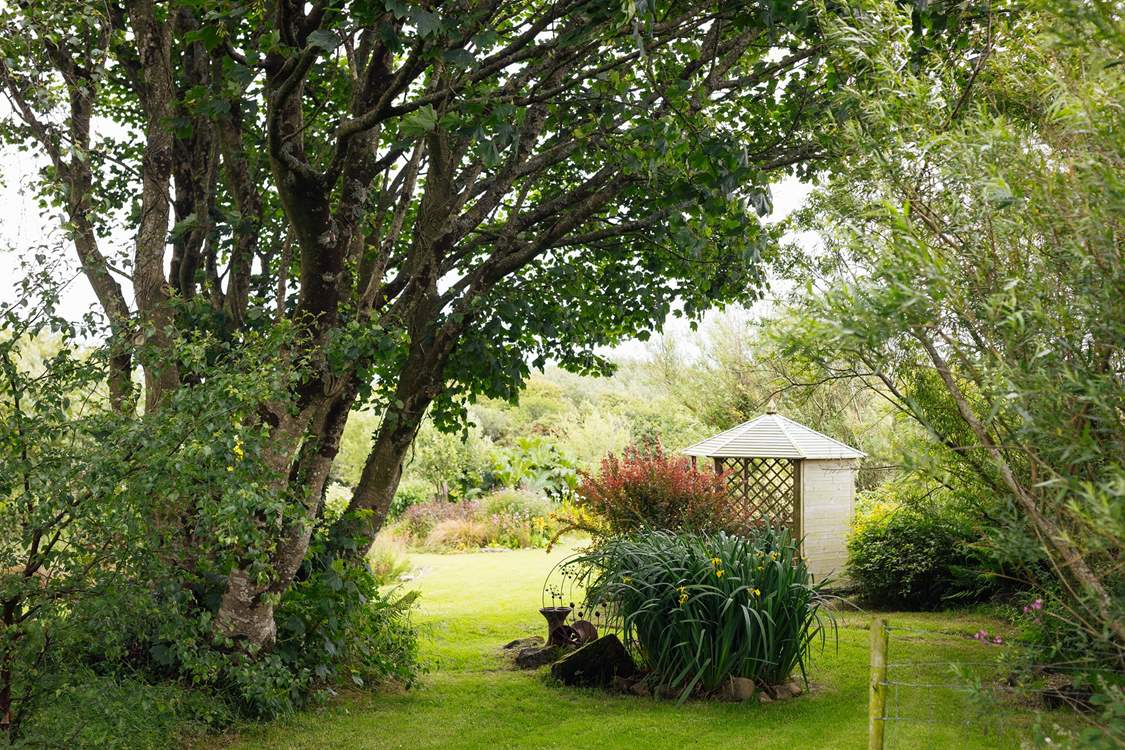 An idyllic holiday retreat nestling on the magnificent Pembrokeshire coast.