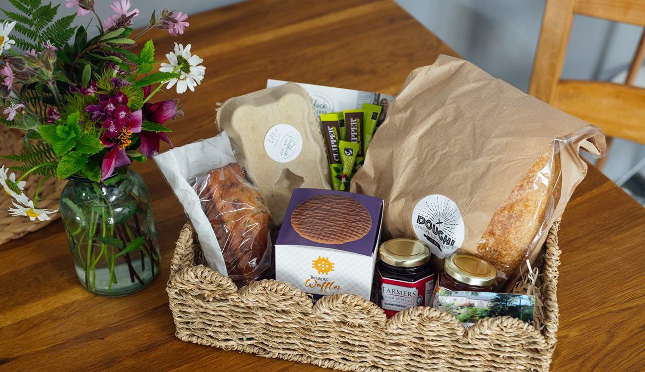 Enjoy the splendid welcome basket.  
