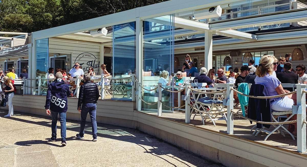 The Hut at Colwell Bay is just a short walk along the coastline from Totland Bay. 