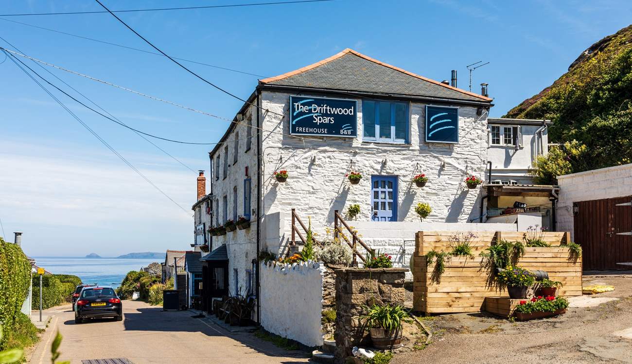 Trevaunance Cove is a delightful place to spend time.