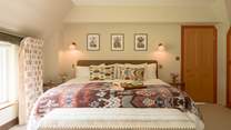 Lose yourself in this wonderful Emperor bed.