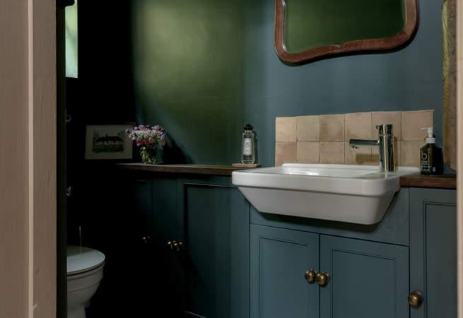 Downstairs cloakroom.