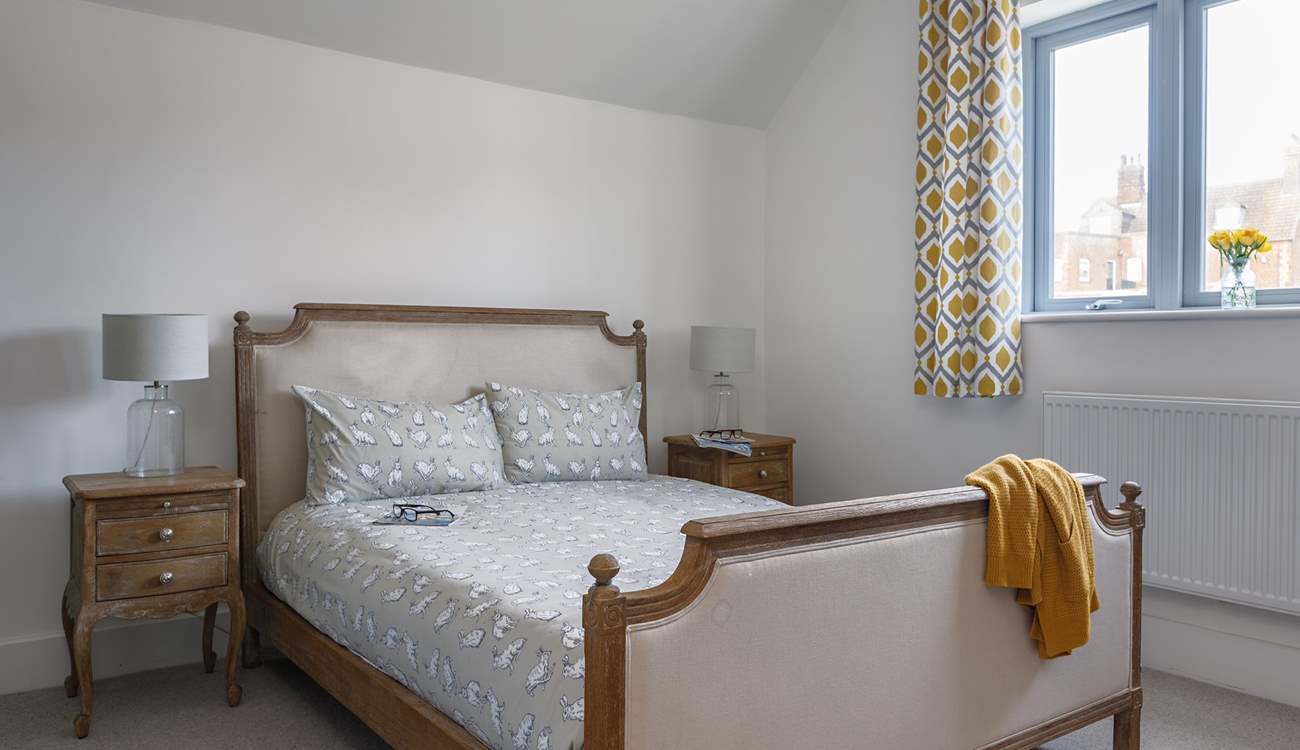 The rear double bedrooms has views of the garden.