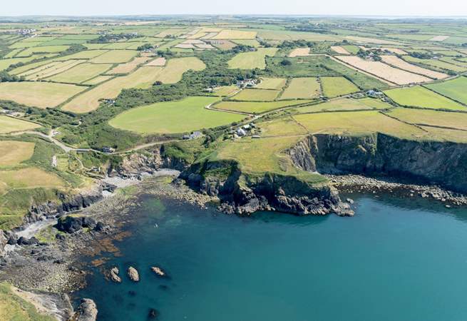 Pencaer is surrounded by the dramatic Pembrokeshire coast. Take a walk to Aberfelin beach. 