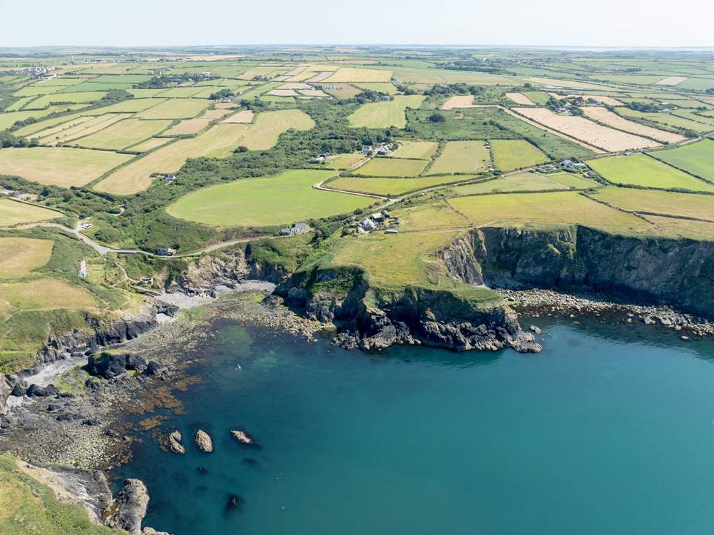 Pencaer is surrounded by the dramatic Pembrokeshire coast. Take a walk to Aberfelin beach.