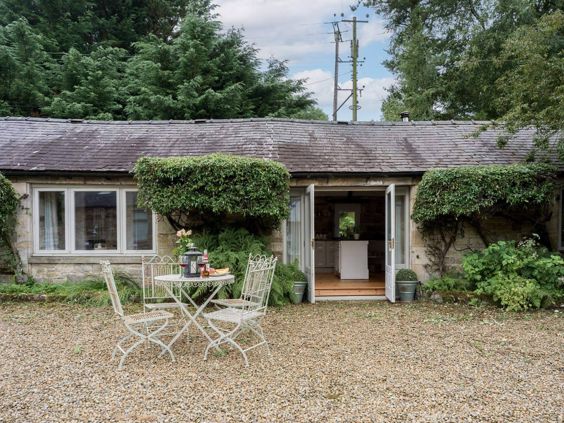 The kitchen leads out onto the courtyard area. 