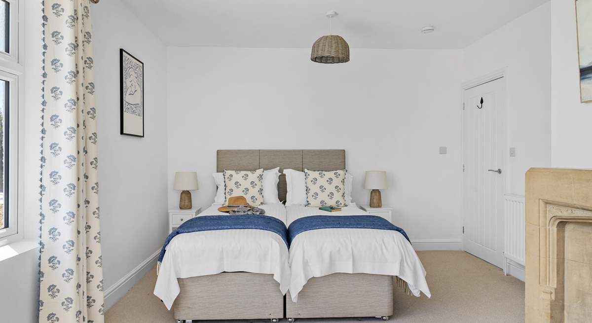 This room can also be set up as twin beds (2'6