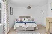 This room can also be set up as twin beds (2'6