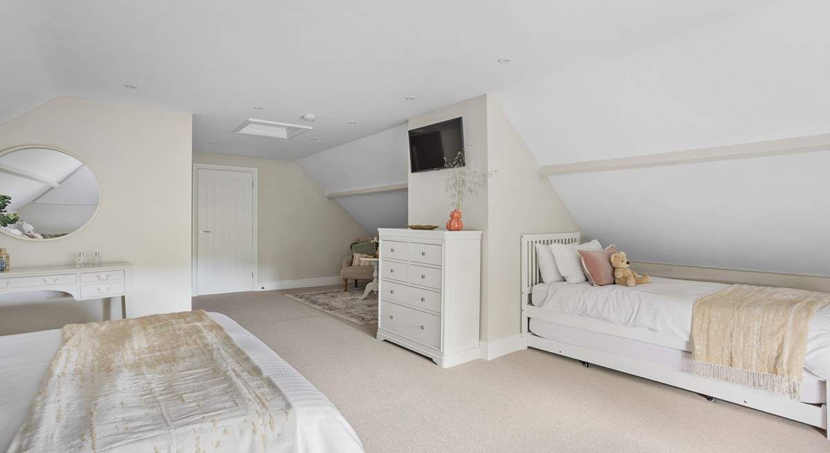 Along with the king-size bed, twin beds can also be set up making it ideal for a family.