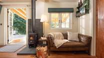 A cosy hideaway for a peaceful getaway in all seasons.