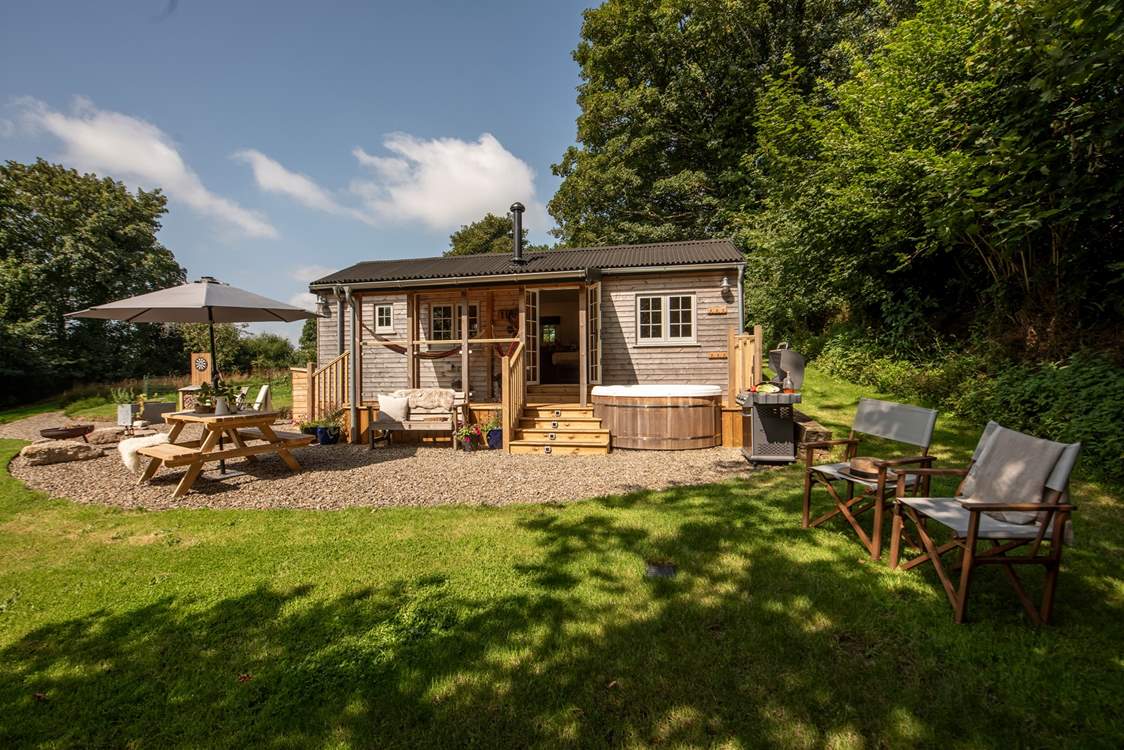 A heavenly cabin escape awaits, nestled in nature.
