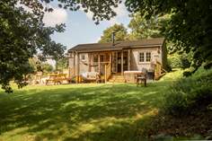 The Little Woodland House