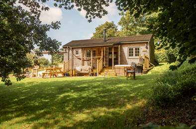 The Little Woodland House. Sleeps 5, 5.5 miles N of Fowey