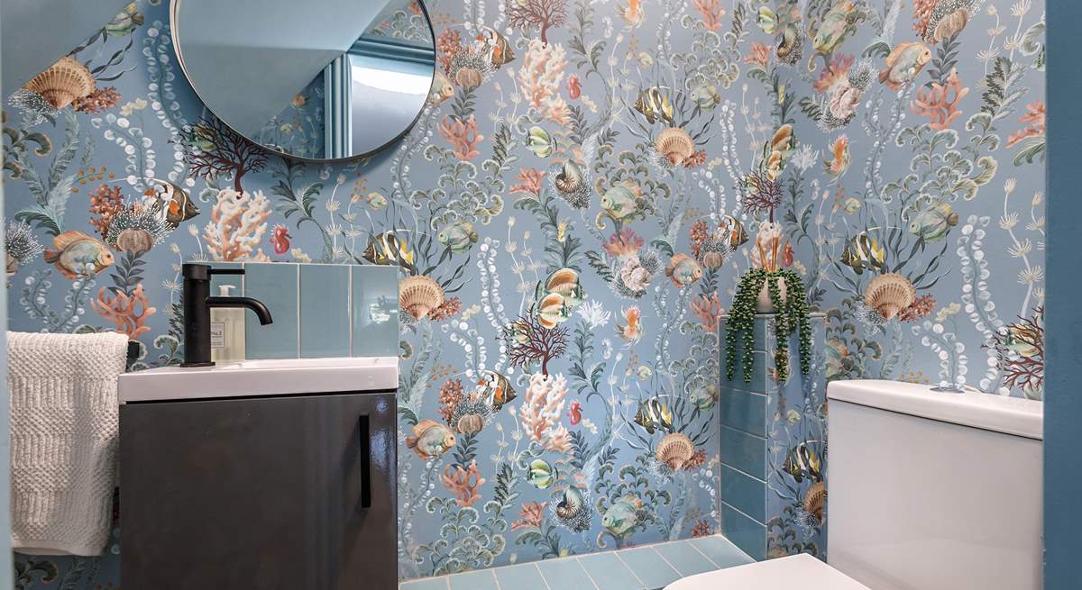 The very decadent downstairs loo!