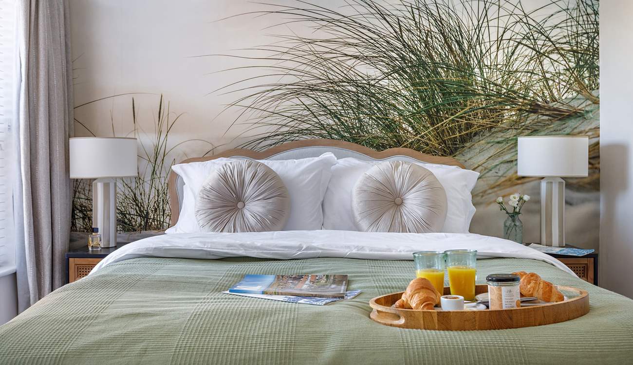 Breakfast in bed? Why not, you are on holiday!